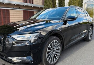 Audi e-tron 89.425 km 26.990 &euro; Lohmar bei Köln 53797