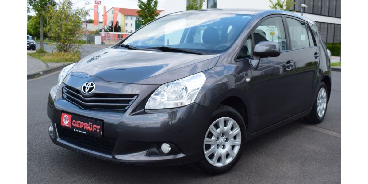 Toyota Verso 263.000 km 3.800 &euro; Köln (Ostheim) 51107