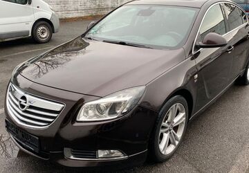 Opel Insignia 212.000 km 4.999 &euro; Monheim 40789