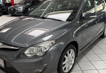 Hyundai i30 187.000 km 3.450 &euro; Leverkusen 51371