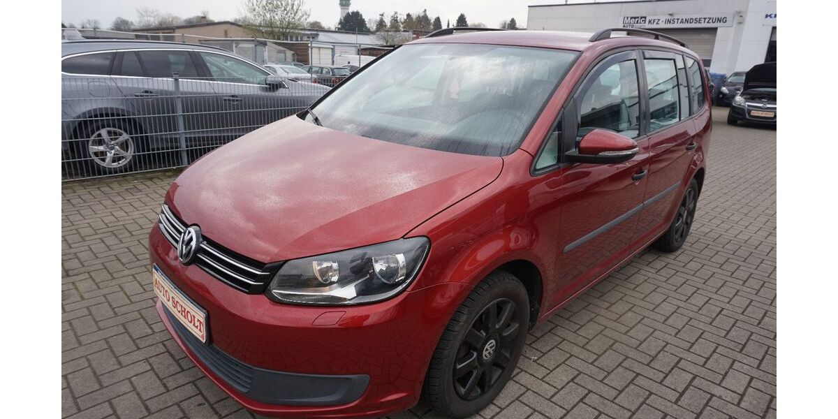 VW Touran 208.000 km 5.500 &euro; Wesseling 50389