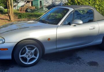 Mazda MX-5 116.000 km 6.350 &euro; Leverkusen 51379