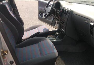 VW Polo 34.000 km 2.300 &euro; Leverkusen 51370