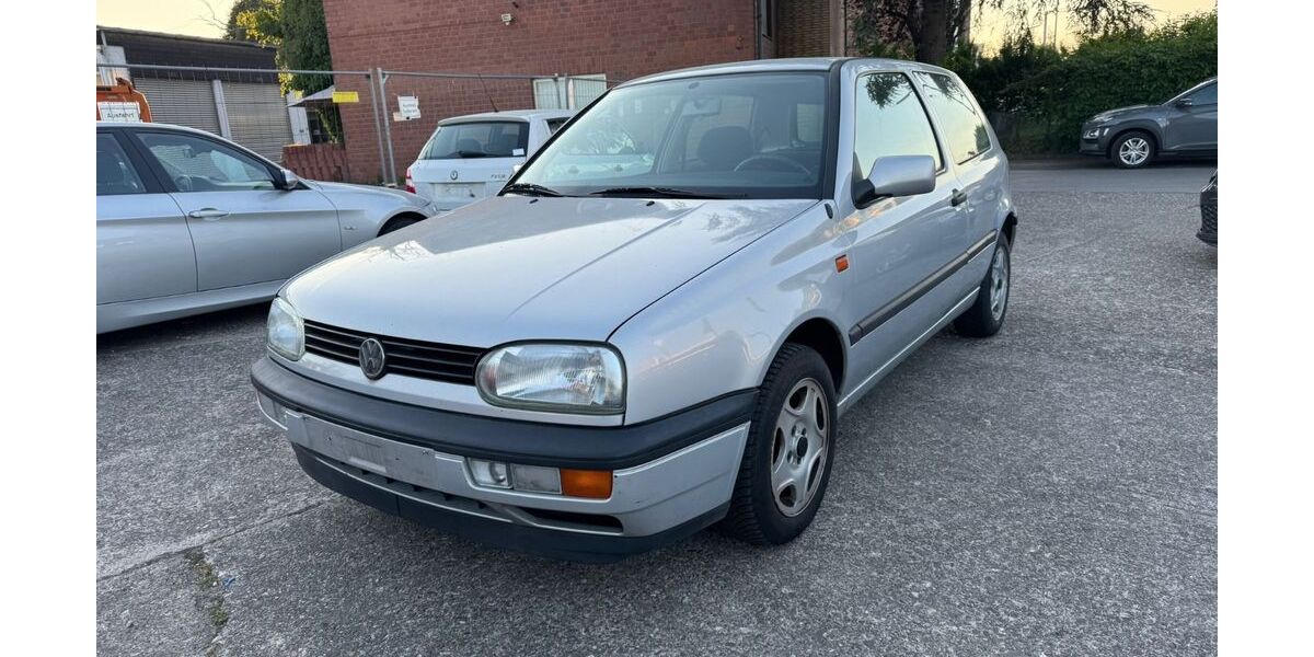 VW Golf 122.000 km 1.999 &euro; Köln 50767
