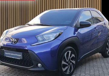 Toyota Aygo (X) 21.630 km 15.990 &euro; Leverkusen 51381