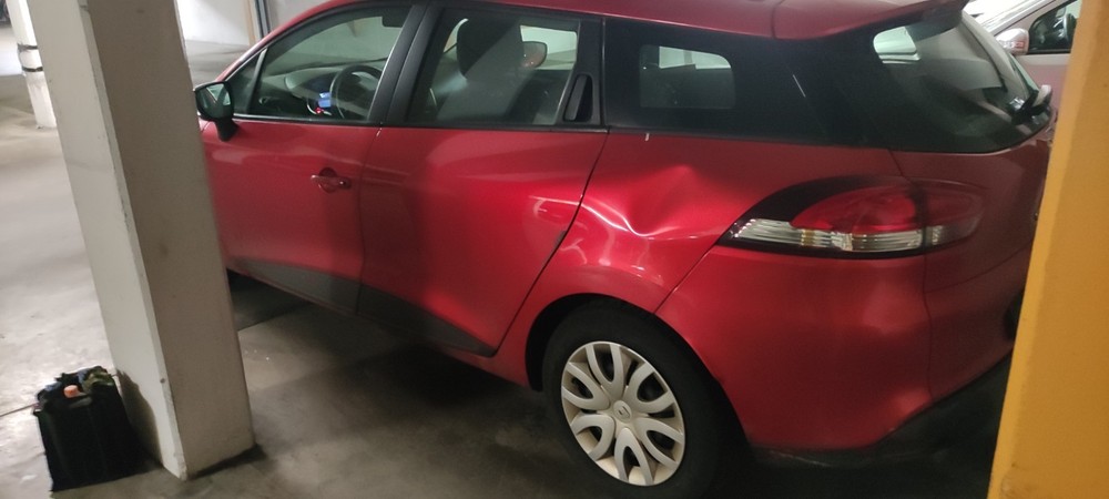 Renault Clio 197.067 km 3.000 &euro; Wesseling 50389