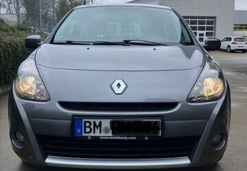 Renault Clio 103.500 km 4.500 &euro; Frechen 50226