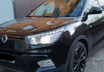 SsangYong Tivoli 168.200 km 8.400 &euro; Leverkusen 51379