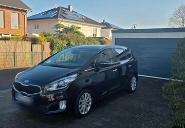Kia Carens 114.300 km 10.300 &euro; Niederkassel 53859