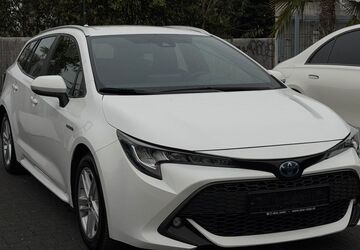 Toyota Corolla 219.000 km 14.900 &euro; Düsseldorf 40627
