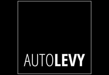 Toyota Highlander 19.093 km 61.990 &euro; Düsseldorf 40595