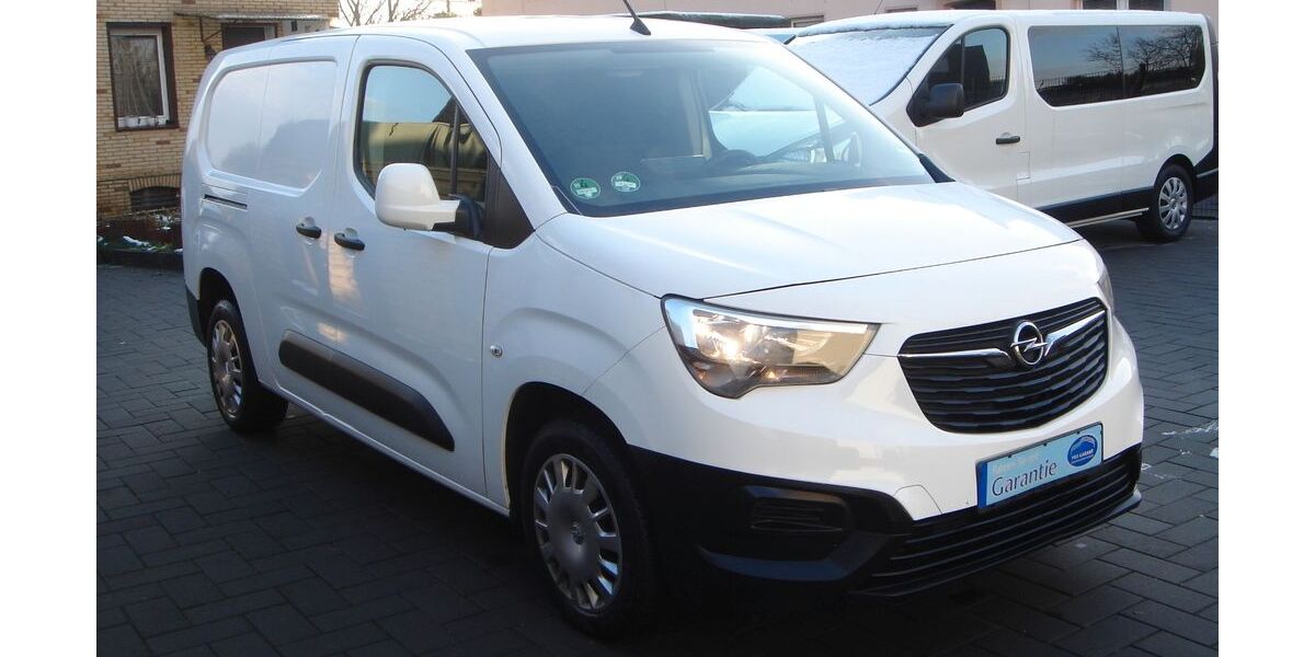 Opel Combo 99.780 km 11.680 &euro; Hilden 40721