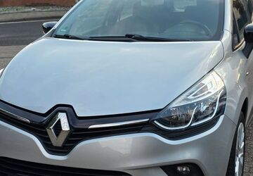 Renault Clio 85.925 km 8.350 &euro; Neuss 41470