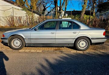 BMW 728 247.000 km 6.780 &euro; Düsseldorf 40629