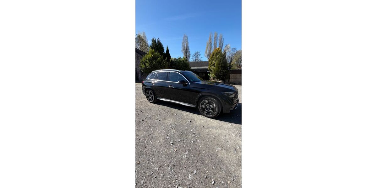 Mercedes-Benz GLC 300 33.000 km 58.900 &euro; Haan 42781