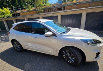 Ford Kuga 38.000 km 19.999 &euro; Leverkusen 51379