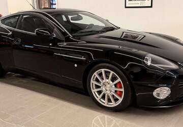 Aston Martin Vanquish 5.300 km 189.000 &euro; Köln 51149