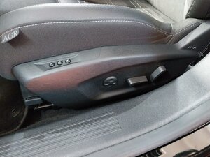 Opel Astra Ultimate Matrix Pano SHZ LHZ ACC Memory 36.274 km 23.940 &euro; HAAN 42781