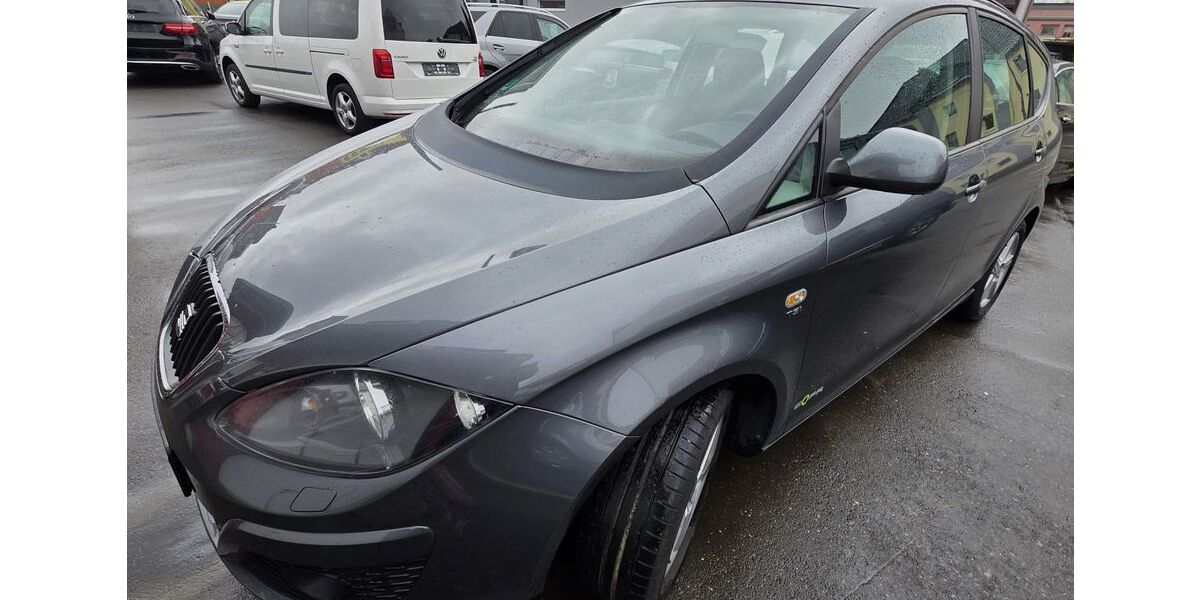 Seat Altea 123.350 km 6.950 &euro; Solingen 42659