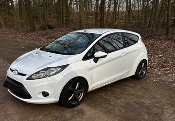 Ford Fiesta 132.800 km 3.800 &euro; Brühl 50321