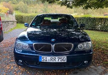 BMW 750 299.999 km 6.900 &euro; Köln 50825