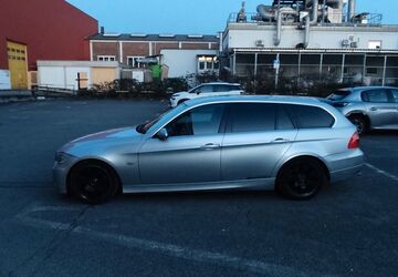 BMW 330 229.000 km 4.900 &euro; Neuss 41462