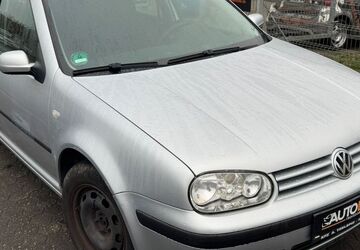 VW Golf 155.000 km 999 &euro; Troisdorf 53842
