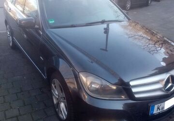 Mercedes-Benz C 180 272.000 km 5.200 &euro; Köln 50769