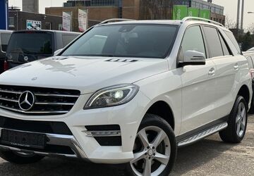 Mercedes-Benz ML 350 184.500 km 18.900 &euro; Köln 51105