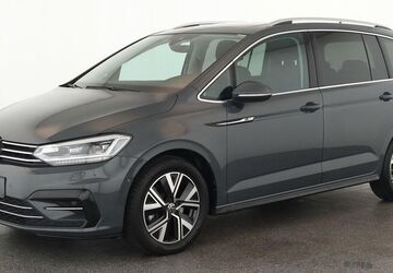 VW Touran 15.300 km 37.085 &euro; Düsseldorf 40233