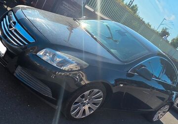 Opel Insignia 194.500 km 7.499 &euro; Köln 51103