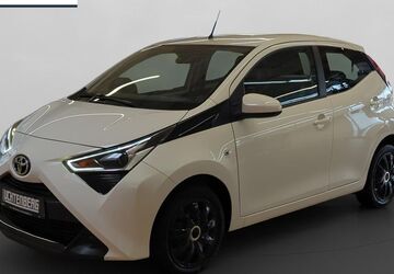 Toyota Aygo (X) 55.950 km 10.450 &euro; Leverkusen 51381