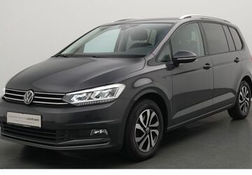 VW Touran 129.121 km 21.980 &euro; Leverkusen 51379