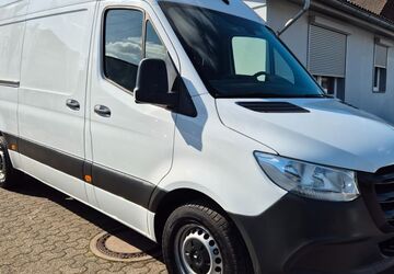 Mercedes-Benz Sprinter 141.000 km 26.990 &euro; Düsseldorf 40591