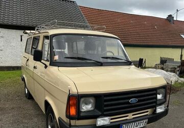 Ford Transit 66.000 km 8.950 &euro; Köln 51105
