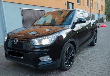 SsangYong Tivoli 169.000 km 8.400 &euro; Leverkusen 51379
