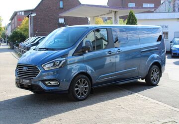 Ford Tourneo Custom 83.000 km 32.800 &euro; Neuss 41468