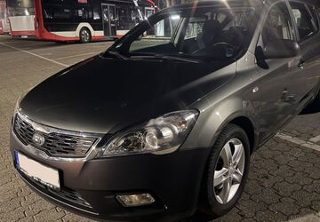 Kia ceed / Ceed 110.000 km 4.500 &euro; Kürten 51515