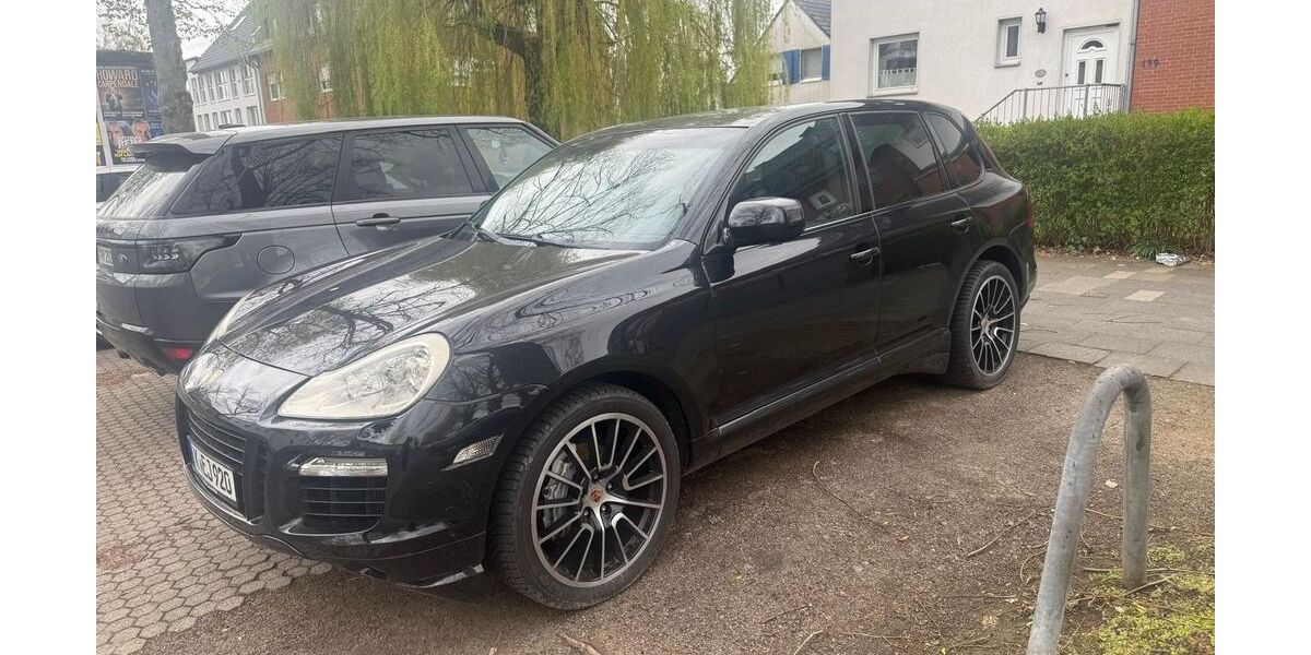 Porsche Cayenne 221.041 km 8.990 &euro; Köln 50769