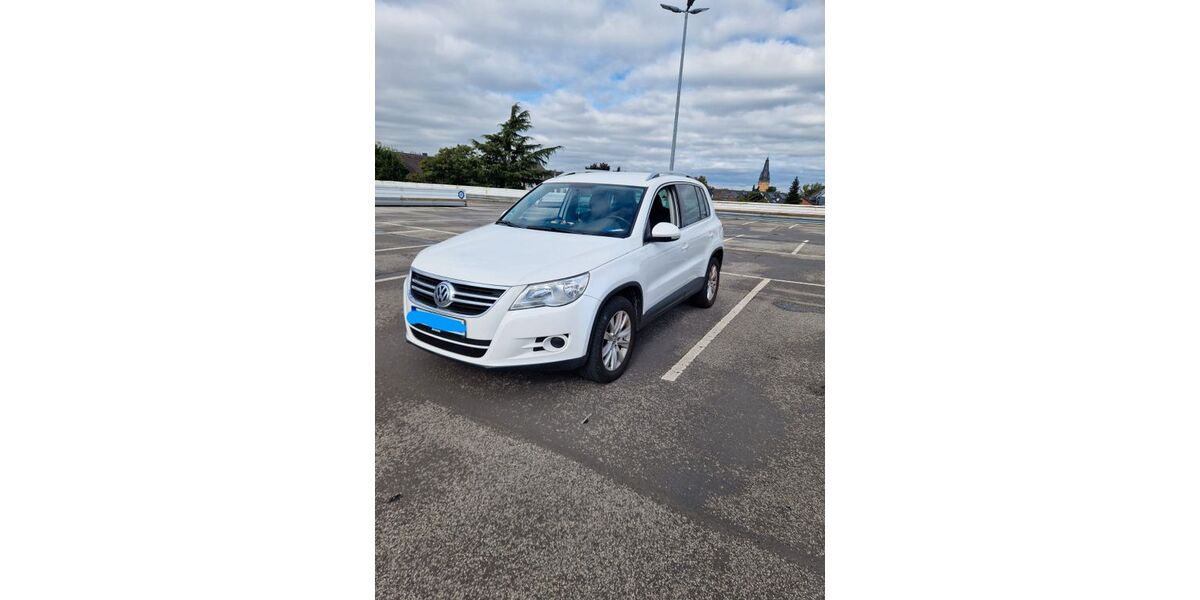 VW Tiguan 159.245 km 9.500 &euro; Leverkusen 51373