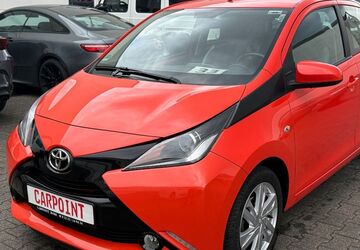 Toyota Aygo (X) 47.000 km 9.950 &euro; Brühl 50321