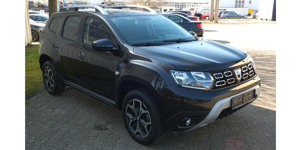 Dacia Duster II CELEBRATION HYBRID NAVI KAMERA 17 ZOLL 63.155 km 12.704 &euro; Köln 50858