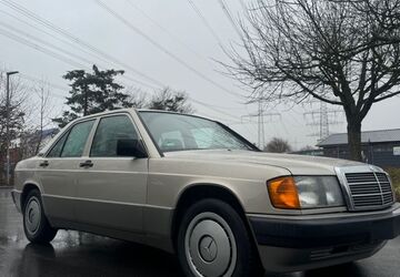 Mercedes-Benz 190 136.000 km 5.490 &euro; Hürth 50354