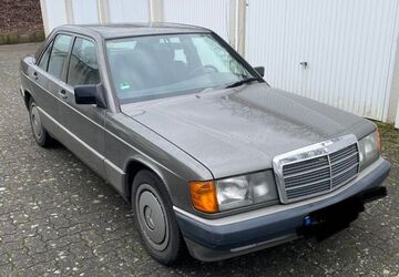Mercedes-Benz 190 272.000 km 4.800 &euro; Grevenbroich 41517