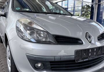 Renault Clio 184.000 km 2.200 &euro; Köln 50997
