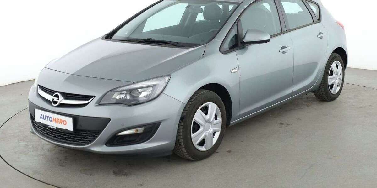 Opel Astra 98.658 km 7.890 &euro; Köln 50739