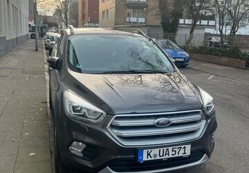 Ford Kuga 79.000 km 9.900 &euro; Leverkusen 51373
