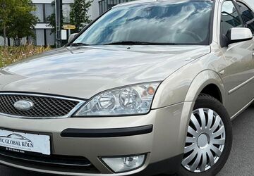 Ford Mondeo 220.000 km 1.999 &euro; Köln (Ostheim) 51107