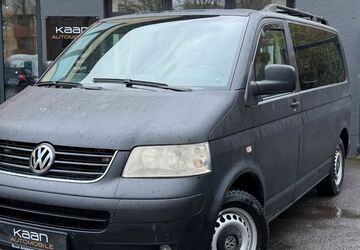 VW T5 Transporter 311.000 km 6.500 &euro; Köln 51107