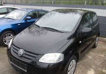 VW Fox 122.000 km 2.990 &euro; Leverkusen 51371
